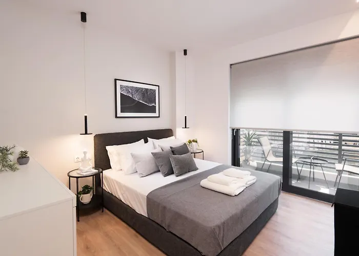 Kosmos Luxury Residences